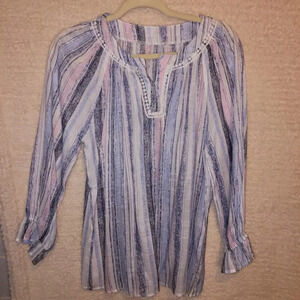 Women's Blouse NO BRAND TAG  size M
